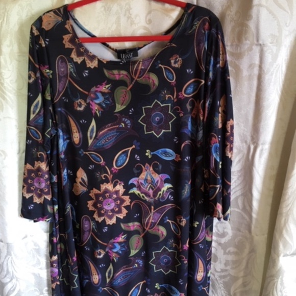 Tunic - Picture 1 of 1